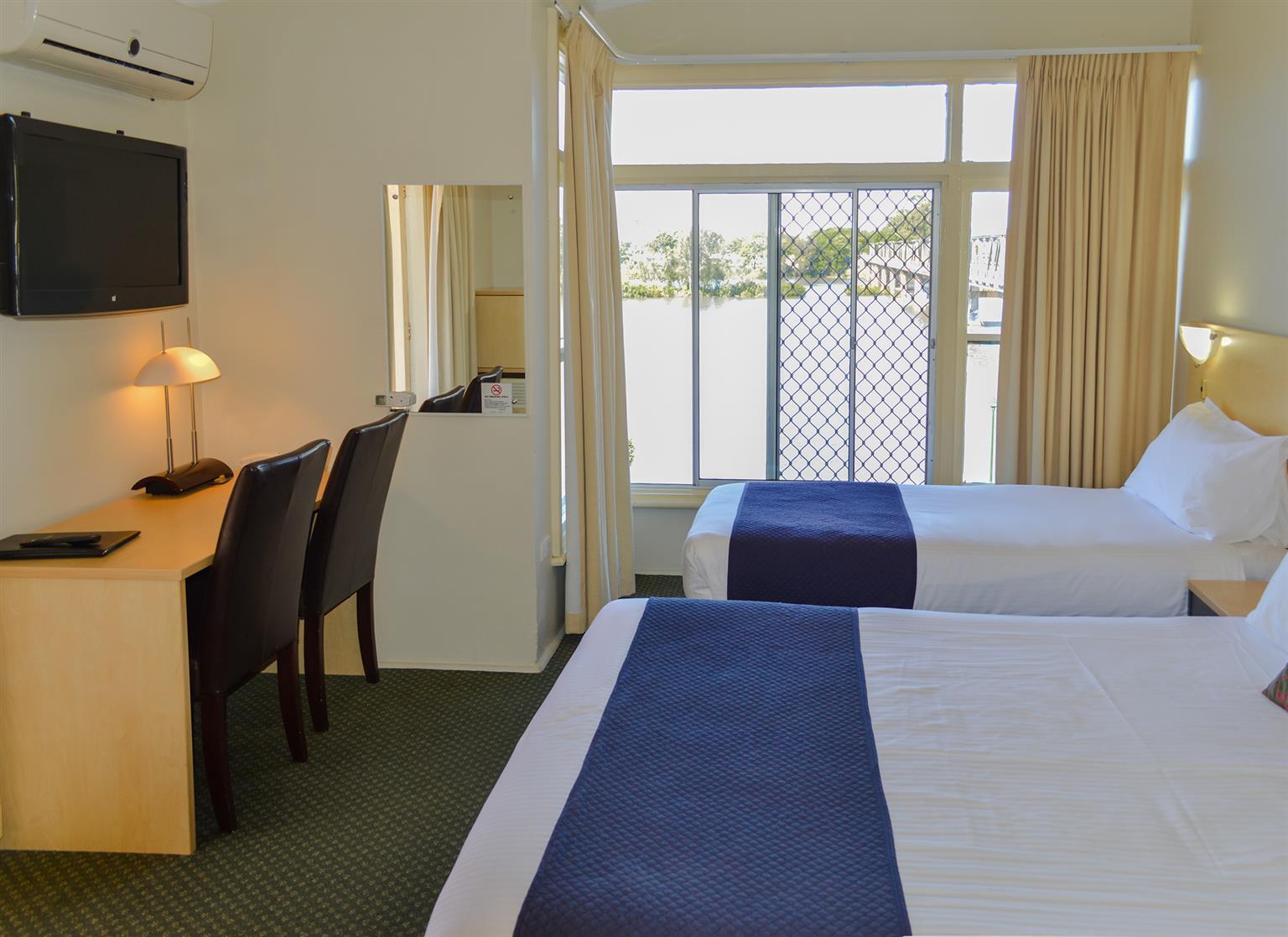 Taree Motor Inn מראה חיצוני תמונה